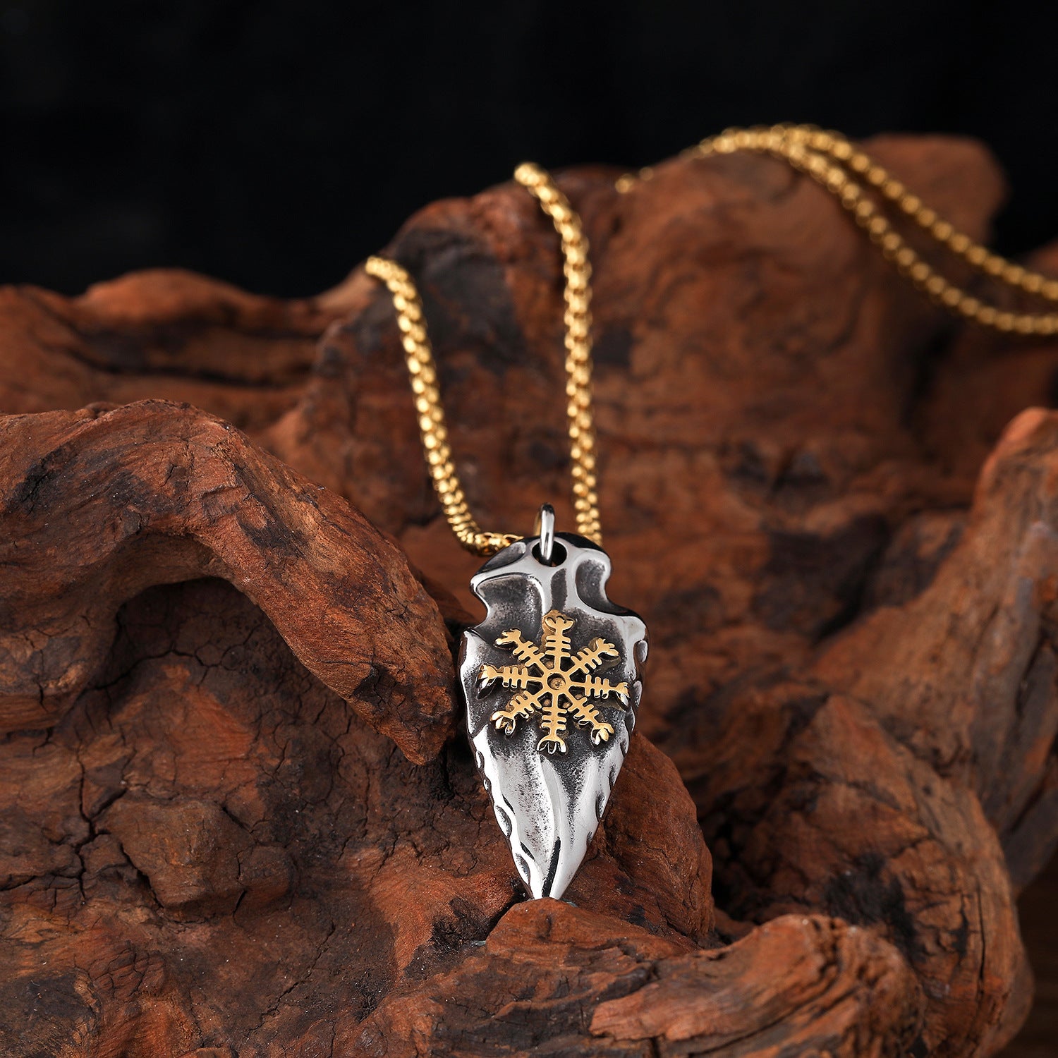 Goth Style Viking Arrow Compass Pendant with Necklace | GothReal