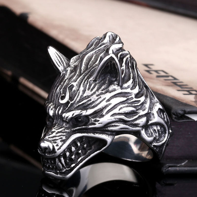 Viking Wolf Head Ring Rings - GOTH-REAL